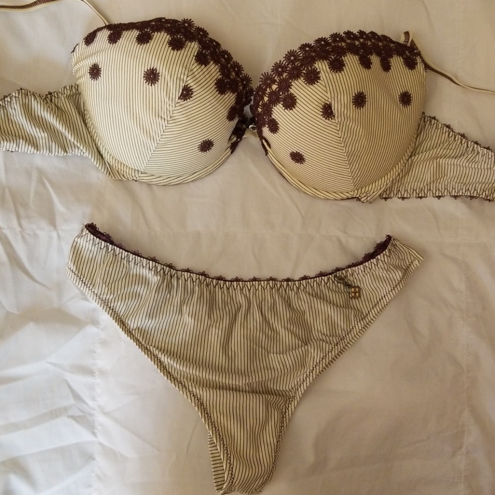 Bra and Panty Set